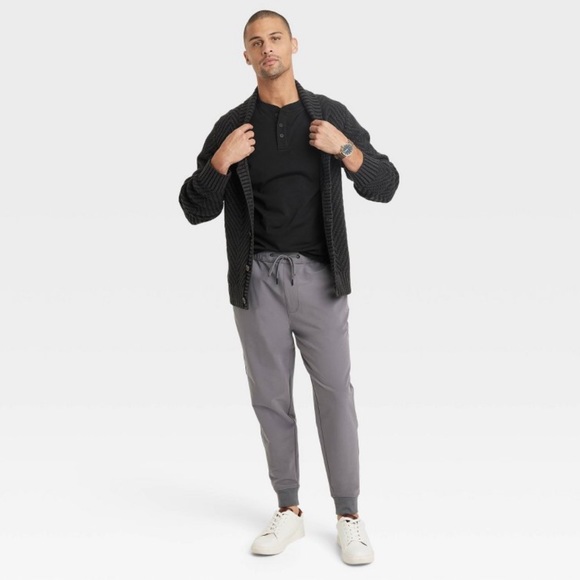 Goodfellow & Co - Men’s Long-Sleeve Henley Shirt in Black. - Picture 3 of 3